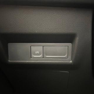 RENAULT Captur usata, con Volante multifunzione