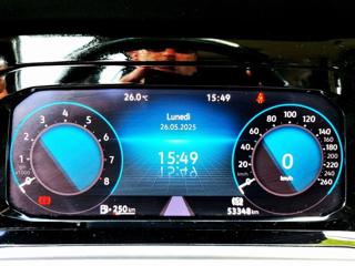 VOLKSWAGEN Golf usata, con Climatizzatore automatico, 2 zone