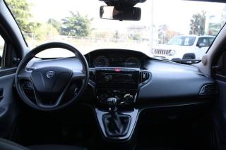 LANCIA Ypsilon usata, con ESP