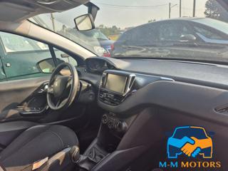 PEUGEOT 208 usata, con Alzacristalli elettrici