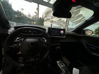 PEUGEOT 2008 usata, con Controllo vocale