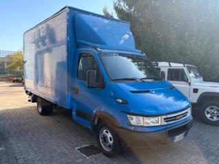 IVECO Daily usata, con Fendinebbia