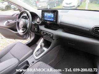 TOYOTA Yaris usata, con MP3
