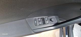 VOLKSWAGEN T-Cross usata, con Autoradio