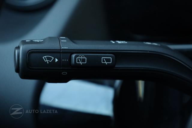 MERCEDES-BENZ GLA 180 usata, con Frenata d