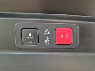 PEUGEOT 5008 usata, con Sensore di luce