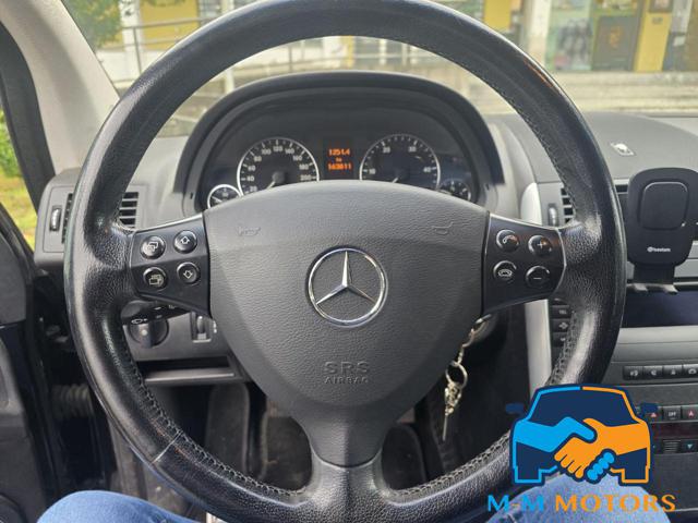 MERCEDES-BENZ A 180 usata, con Climatizzatore