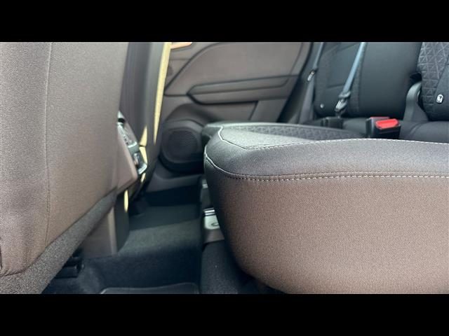 RENAULT Captur usata, con Bracciolo