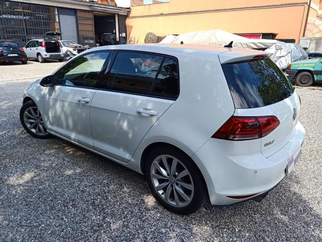 VOLKSWAGEN Golf usata, con Airbag