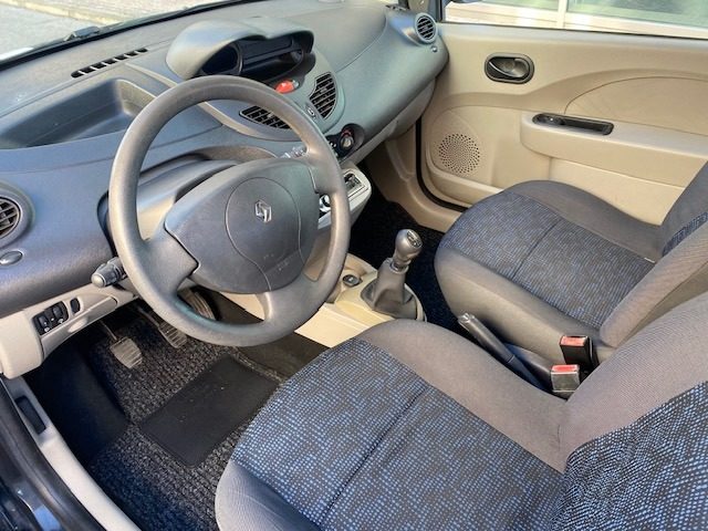 RENAULT Twingo usata, con Lettore CD