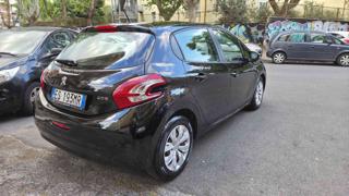 PEUGEOT 208 usata, con Alzacristalli elettrici