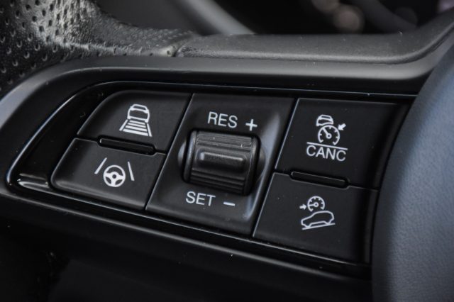 ALFA ROMEO Stelvio usata, con Controllo elettronico della corsia