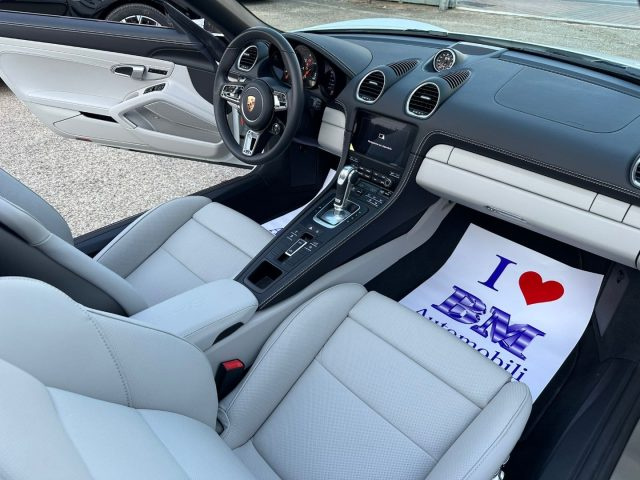 PORSCHE 718 Spyder usata, con Boardcomputer