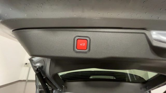 JEEP Avenger usata, con Chiusura centralizzata