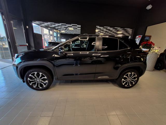 TOYOTA Yaris Cross usata, con Cerchi in lega