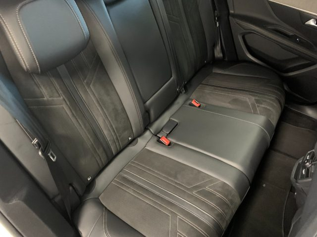 PEUGEOT 3008 usata, con Portapacchi