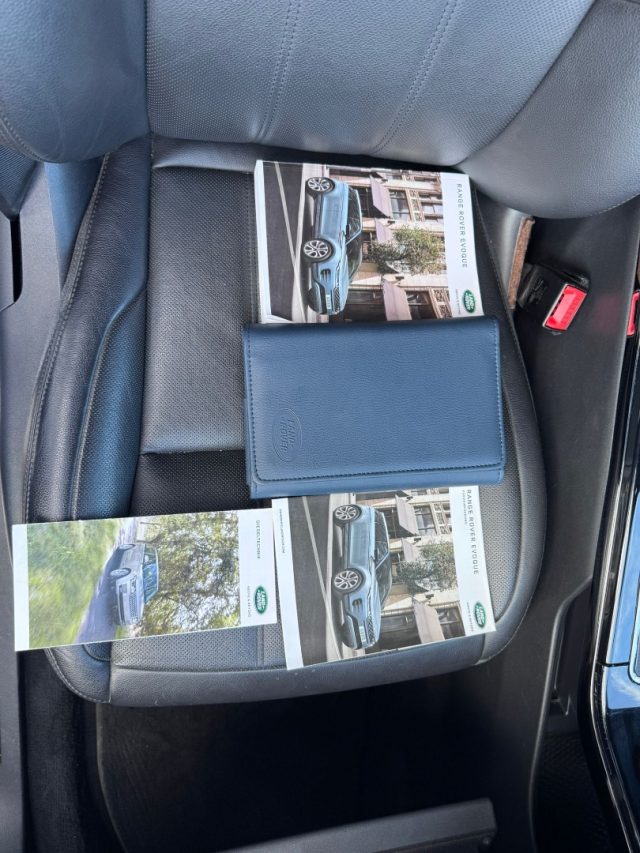 LAND ROVER Range Rover Evoque usata, con Volante in pelle