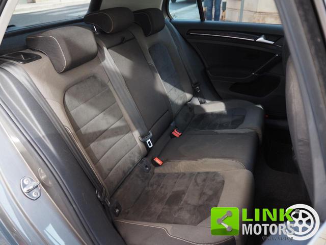 VOLKSWAGEN Golf usata, con Sensori di parcheggio posteriori