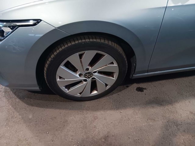 VOLKSWAGEN Golf usata, con Park Distance Control