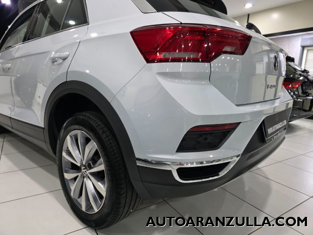 VOLKSWAGEN T-Roc usata, con Volante multifunzione