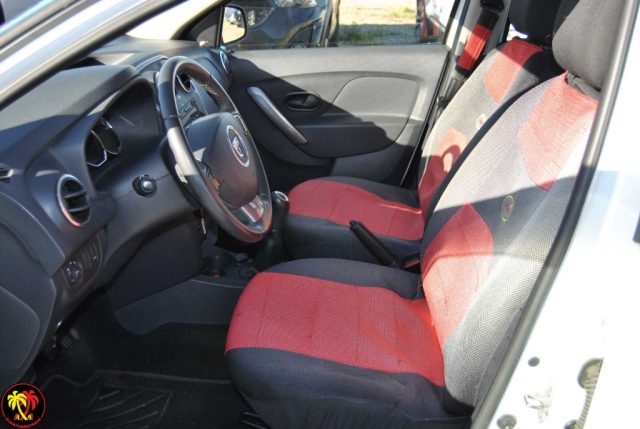 DACIA Sandero usata, con Climatizzatore