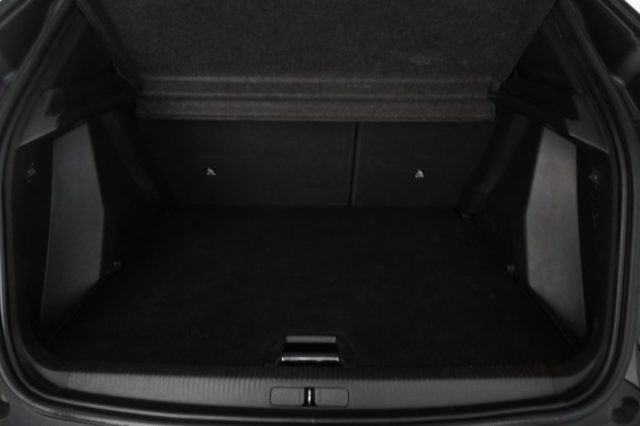 PEUGEOT 2008 usata 12