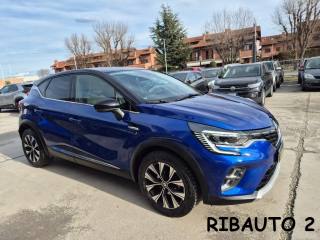 RENAULT Captur usata, con Sedile posteriore sdoppiato
