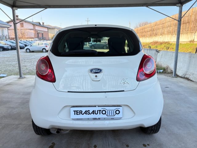 FORD Ka+ usata, con Alzacristalli elettrici