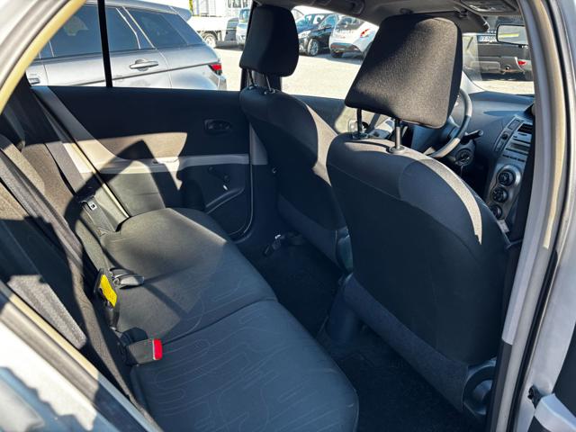 TOYOTA Yaris usata, con Servosterzo