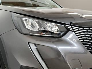 PEUGEOT 2008 usata, con Volante multifunzione