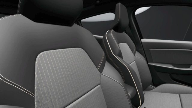 RENAULT Clio usata, con Boardcomputer