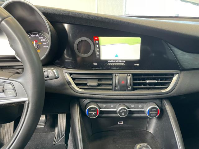 ALFA ROMEO Giulia usata, con USB
