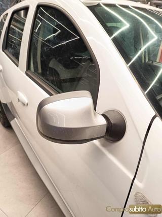 DACIA Duster usata, con Sedile posteriore sdoppiato