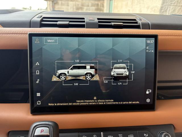LAND ROVER Defender usata, con Fari LED