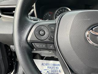 TOYOTA Corolla usata, con Schermo multifunzione interamente digitale