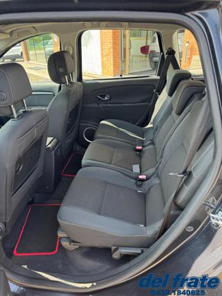 RENAULT Scenic usata, con Cruise Control