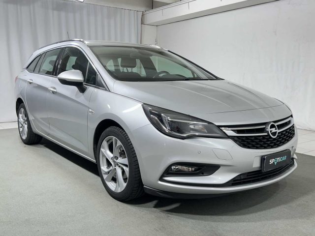 OPEL Astra usata, con Climatizzatore
