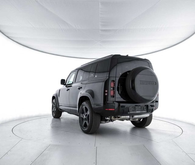 LAND ROVER Defender usata 10