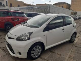 TOYOTA Aygo usata, con Airbag