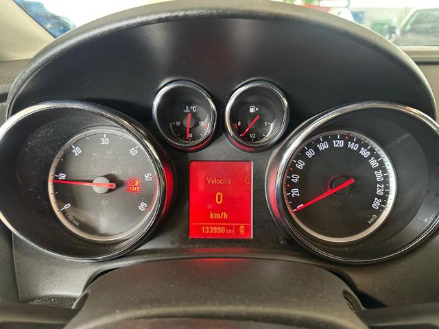 OPEL Astra usata, con Sedile posteriore sdoppiato