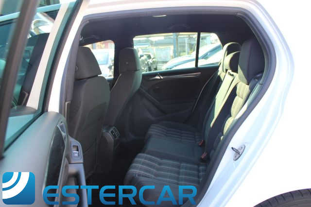 VOLKSWAGEN Golf usata, con Controllo trazione