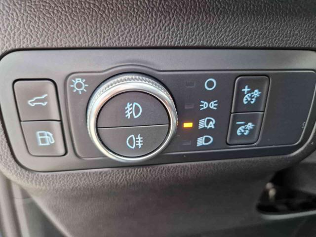 FORD Kuga usata, con Sistema di navigazione