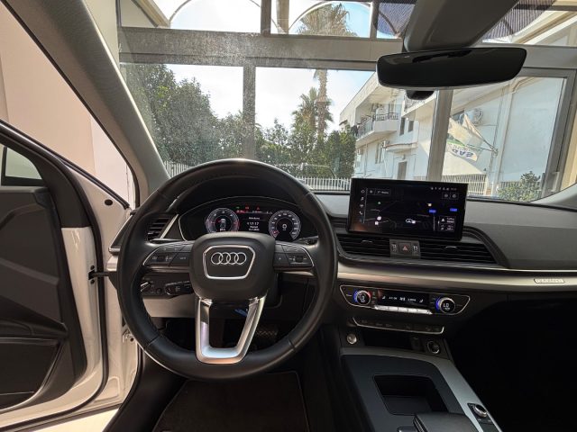 AUDI Q5 usata, con Volante in pelle