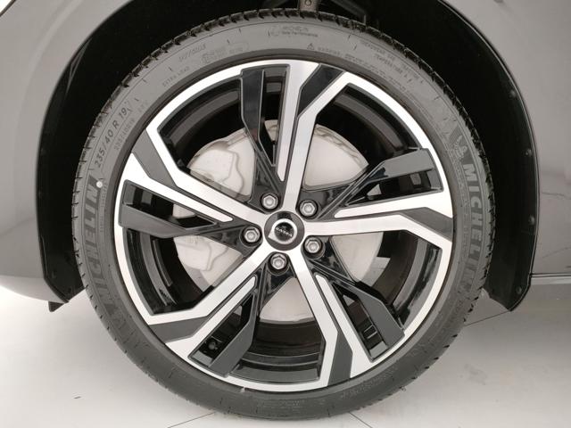 VOLVO V60 usata, con Cerchi in lega