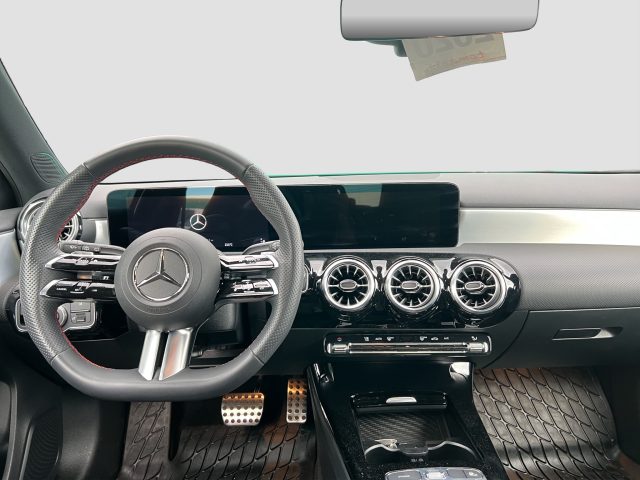MERCEDES-BENZ A 180 usata 11