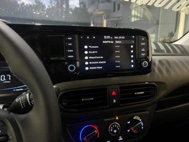 HYUNDAI i10 usata, con Start/Stop Automatico