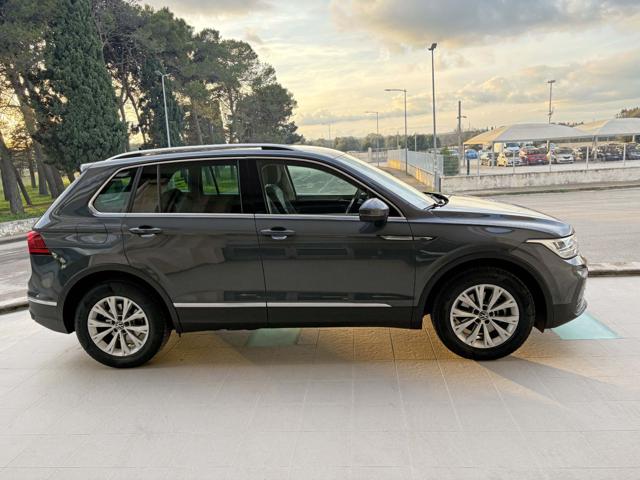 VOLKSWAGEN Tiguan usata, con Airbag Passeggero
