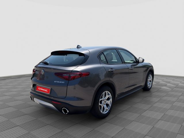 ALFA ROMEO Stelvio usata 4