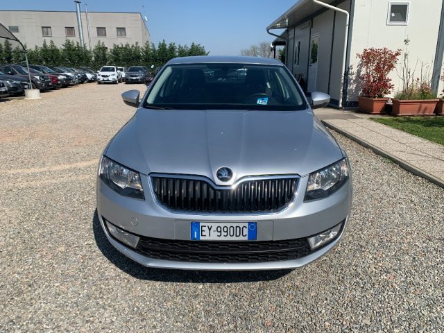 SKODA Octavia usata, con Airbag