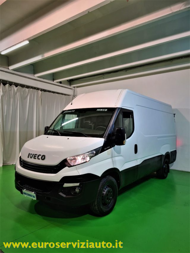 IVECO Daily usata 8